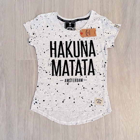 amsterdam industry Tops - NWT Amsterdam Industry Hakuna Matata Tee